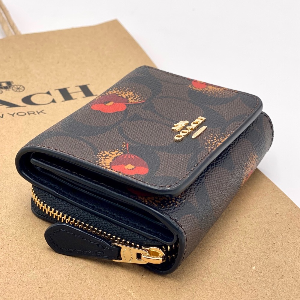 Coach Small Trifold Wallet with Pop Floral Print - Picture 9 of 12